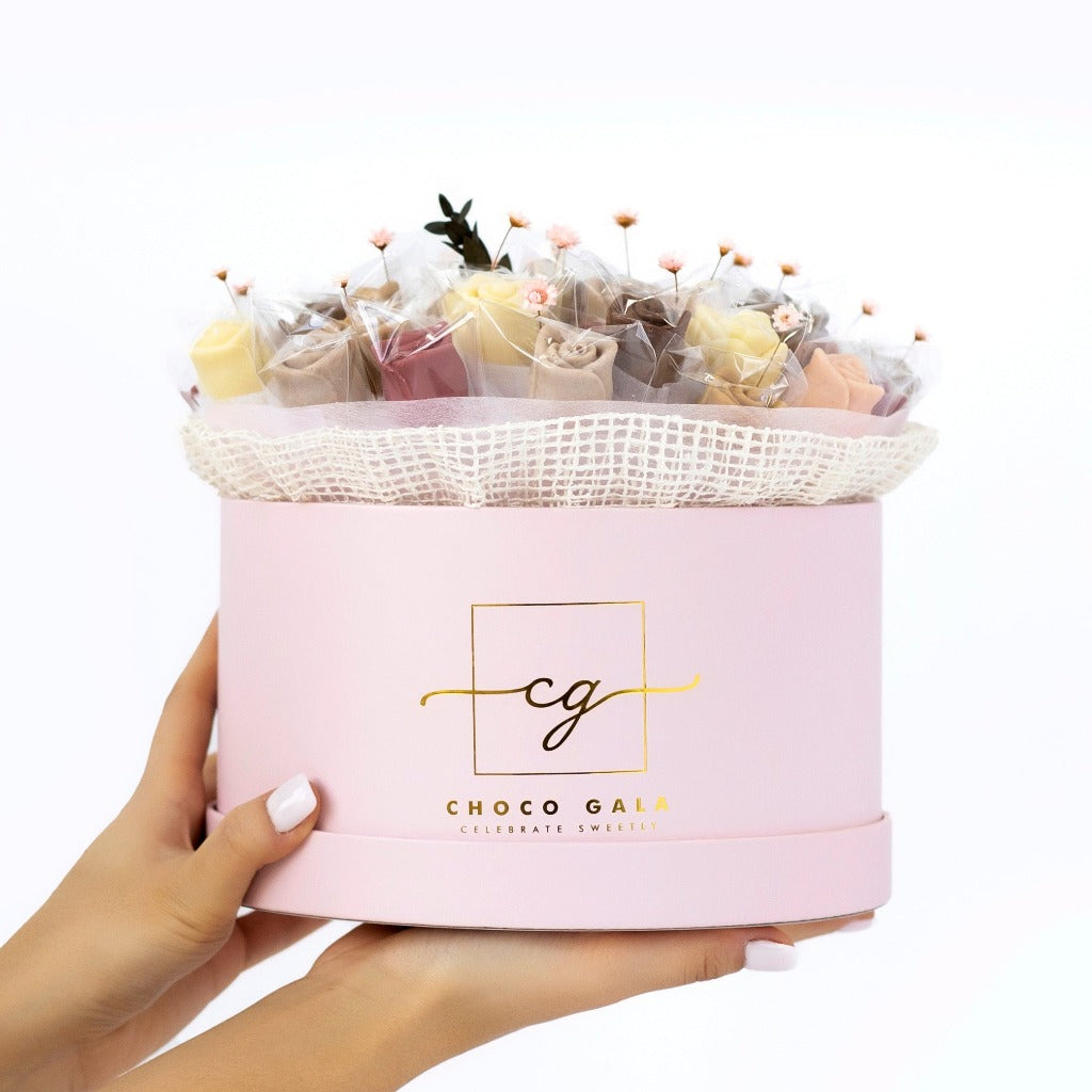 Pink Grand Eternity Box - Chocolate Rose Bouquet Gifts by Choco Gala