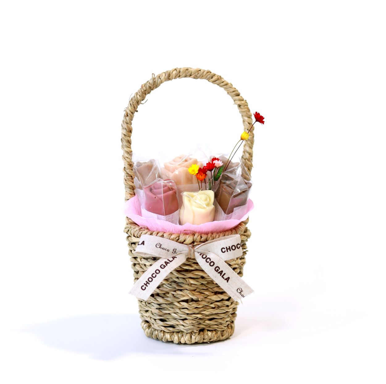 Petite Love in a Basket